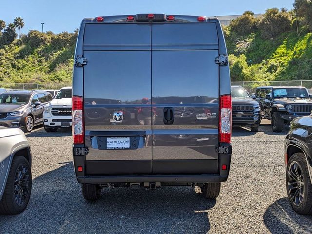 2024 Ram ProMaster Cargo Van SLT