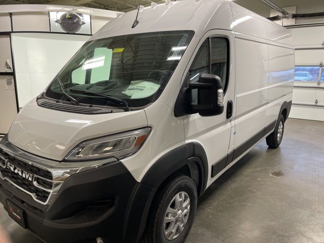 2024 Ram ProMaster Cargo Van SLT