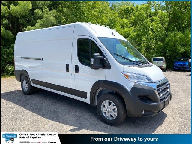 2024 Ram ProMaster Cargo Van SLT