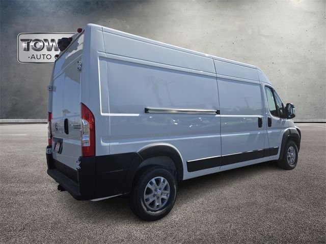 2024 Ram ProMaster Cargo Van SLT+