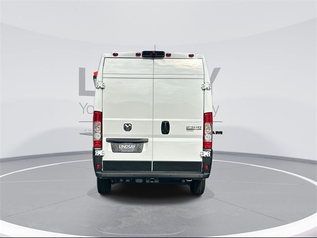 2024 Ram ProMaster Cargo Van SLT