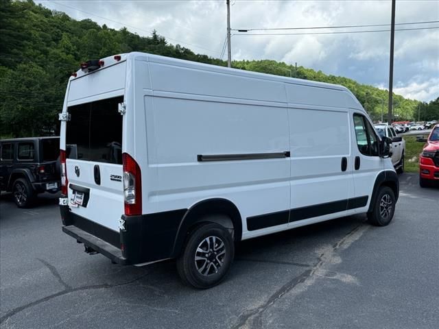 2024 Ram ProMaster Cargo Van SLT