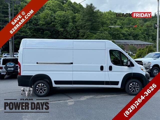 2024 Ram ProMaster Cargo Van SLT