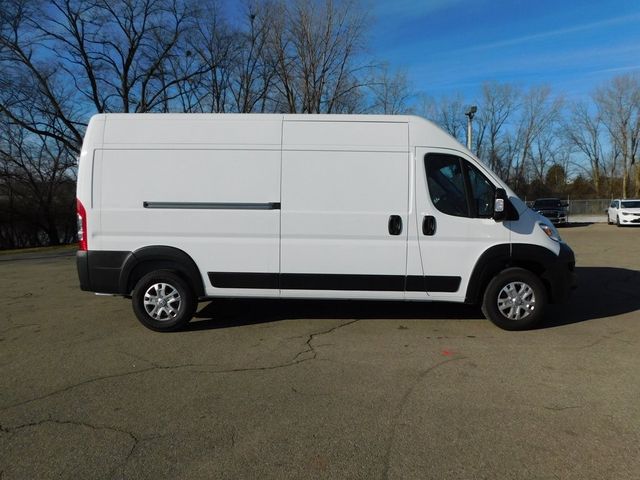 2024 Ram ProMaster Cargo Van SLT+