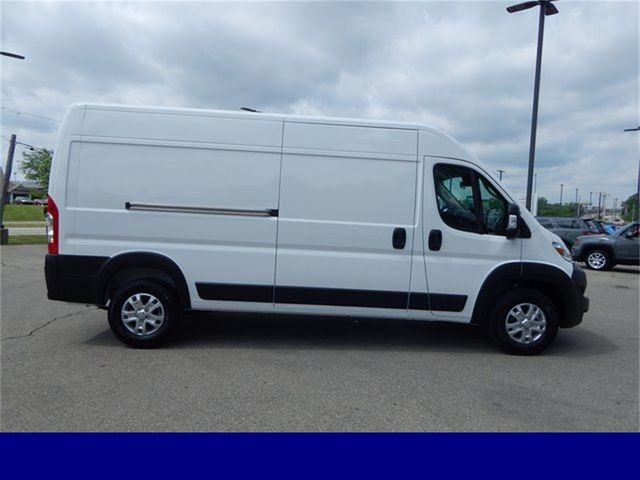 2024 Ram ProMaster Cargo Van SLT+