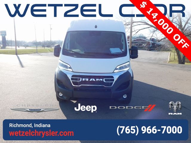 2024 Ram ProMaster Cargo Van SLT+