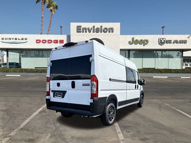 2024 Ram ProMaster Cargo Van SLT+