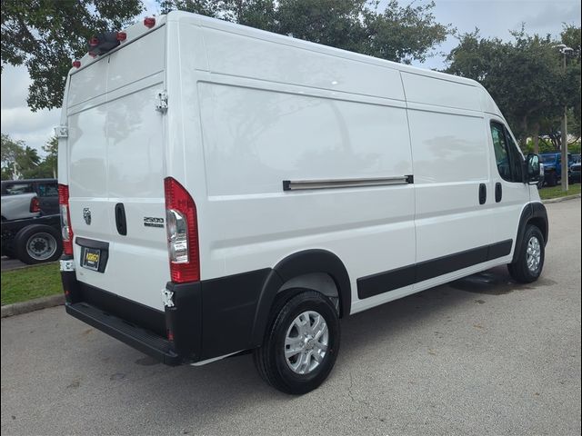 2024 Ram ProMaster Cargo Van SLT