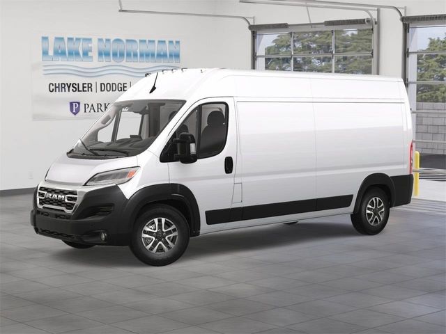 2024 Ram ProMaster Cargo Van SLT+