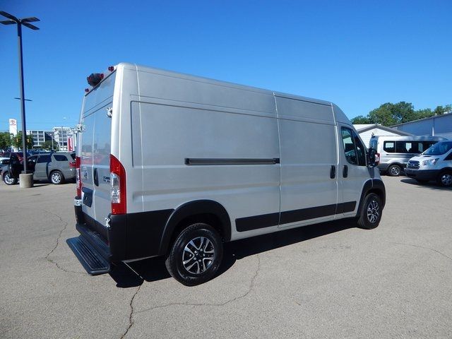 2024 Ram ProMaster Cargo Van SLT