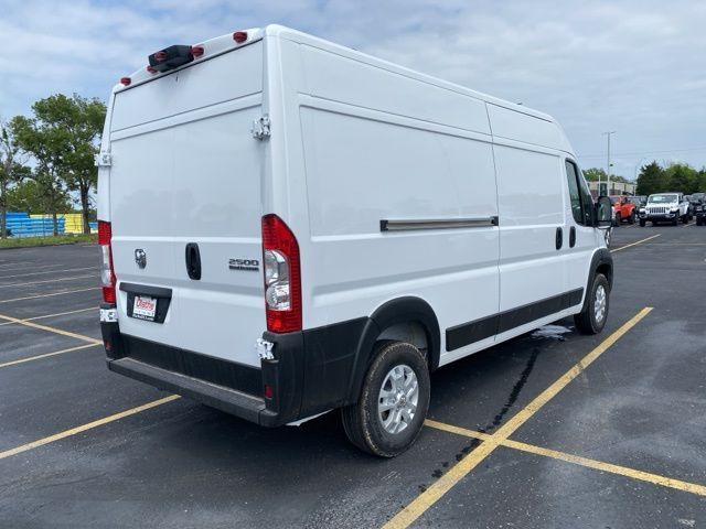 2024 Ram ProMaster Cargo Van SLT