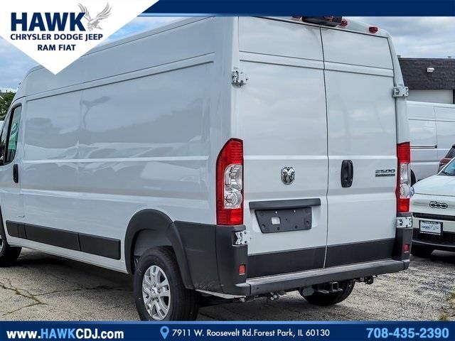 2024 Ram ProMaster Cargo Van SLT