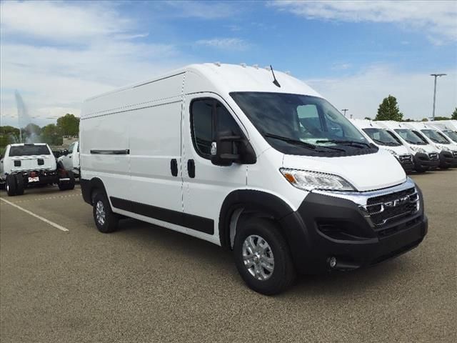 2024 Ram ProMaster Cargo Van SLT+