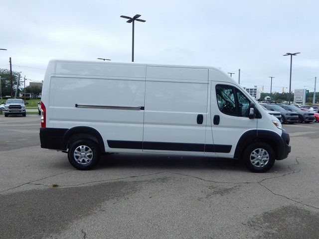 2024 Ram ProMaster Cargo Van SLT+