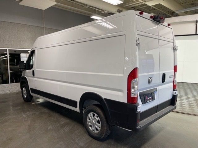 2024 Ram ProMaster Cargo Van SLT