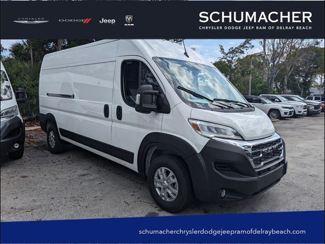 2024 Ram ProMaster Cargo Van SLT+