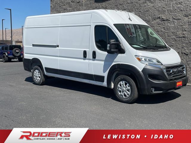 2024 Ram ProMaster Cargo Van SLT