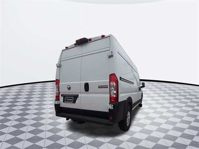 2024 Ram ProMaster Cargo Van SLT