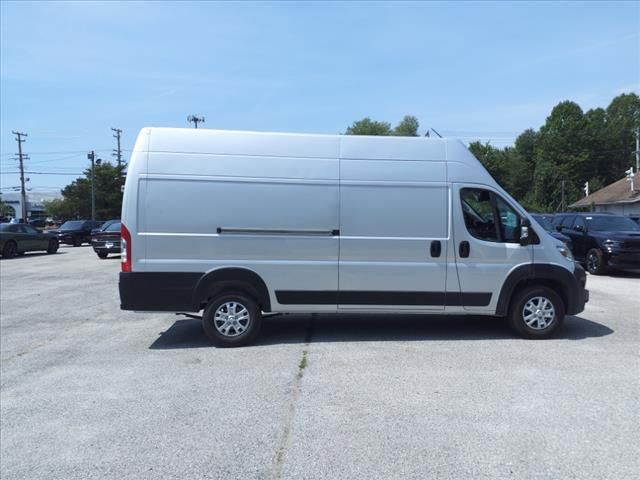 2024 Ram ProMaster Cargo Van SLT