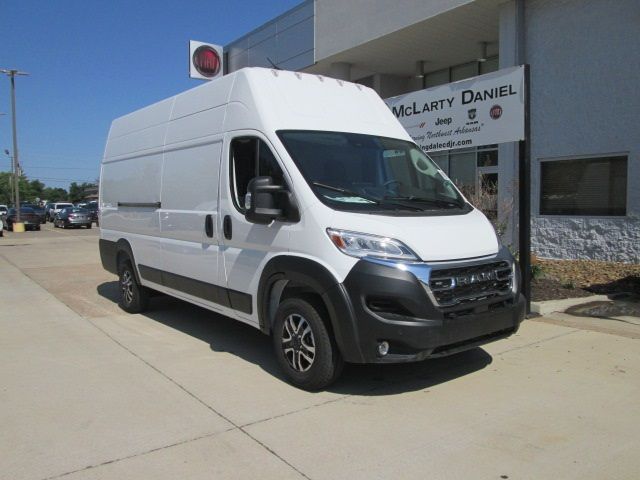 2024 Ram ProMaster Cargo Van SLT+