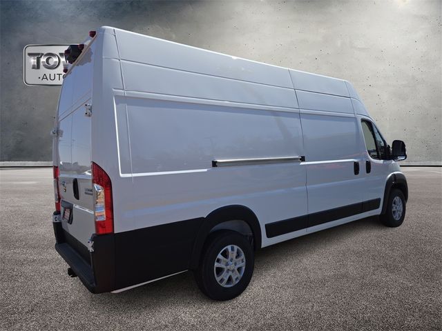 2024 Ram ProMaster Cargo Van SLT+