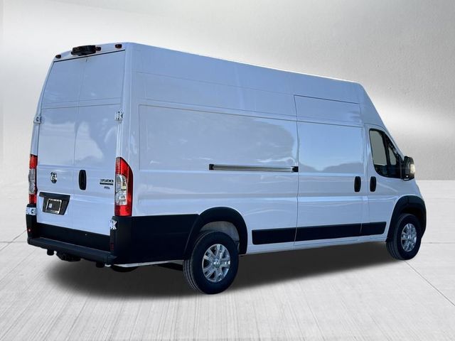 2024 Ram ProMaster Cargo Van SLT+