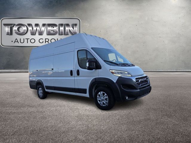 2024 Ram ProMaster Cargo Van SLT+