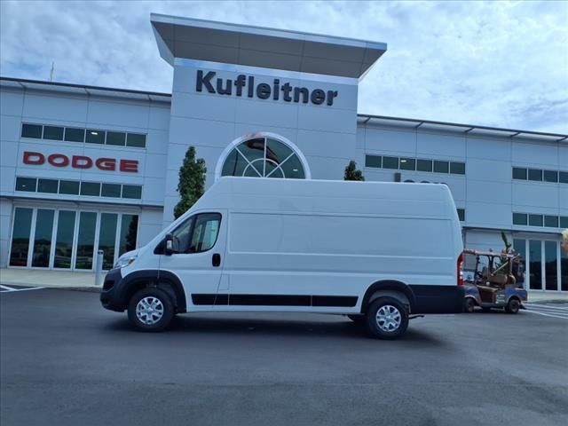 2024 Ram ProMaster Cargo Van SLT