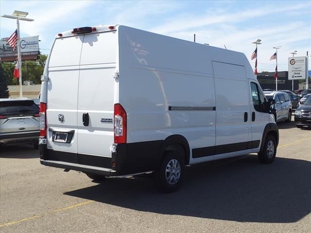 2024 Ram ProMaster Cargo Van SLT