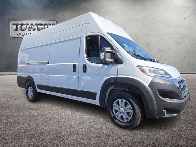 2024 Ram ProMaster Cargo Van SLT+