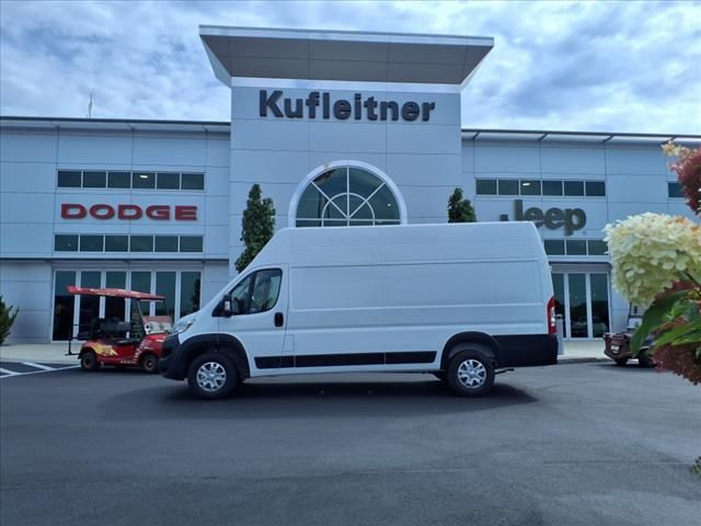 2024 Ram ProMaster Cargo Van SLT