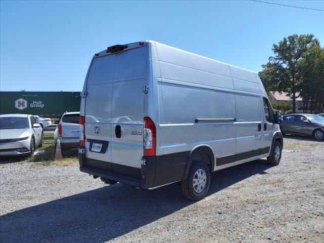 2024 Ram ProMaster Cargo Van SLT