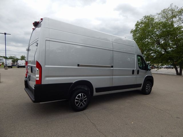 2024 Ram ProMaster Cargo Van SLT