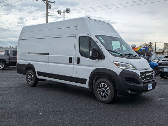 2024 Ram ProMaster Cargo Van SLT