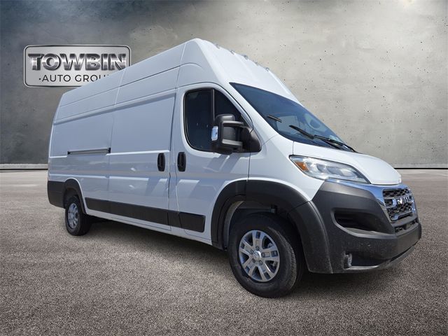 2024 Ram ProMaster Cargo Van SLT+