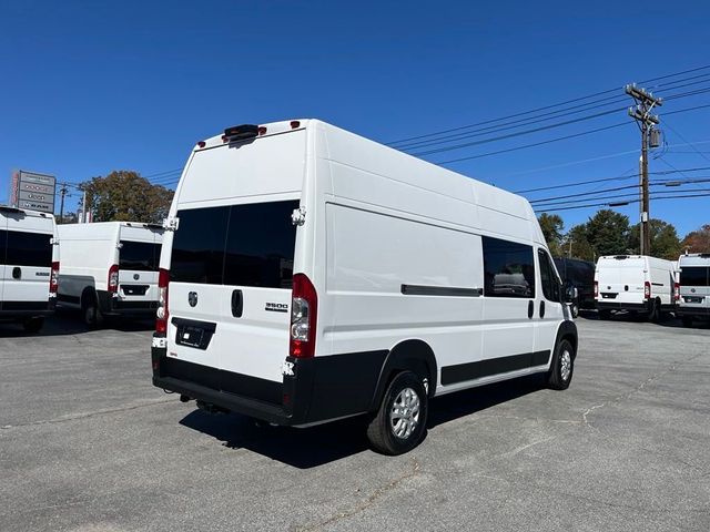 2024 Ram ProMaster Cargo Van SLT