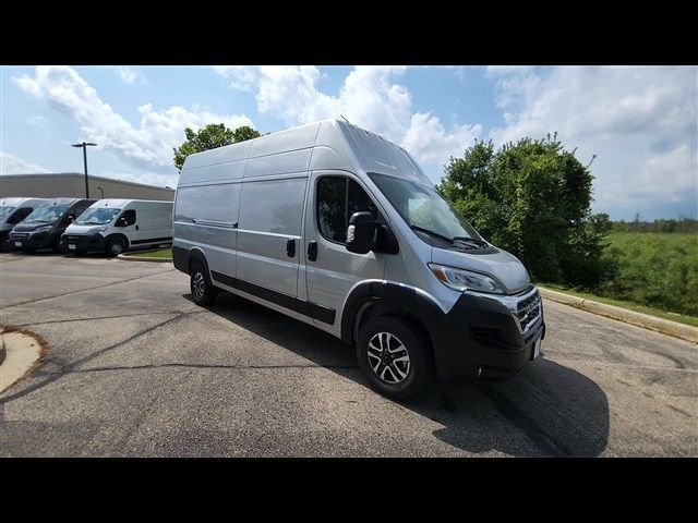 2024 Ram ProMaster Cargo Van SLT+