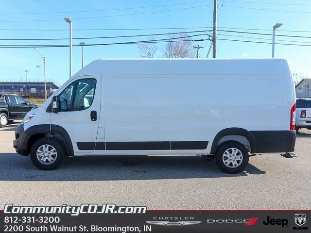 2024 Ram ProMaster Cargo Van SLT