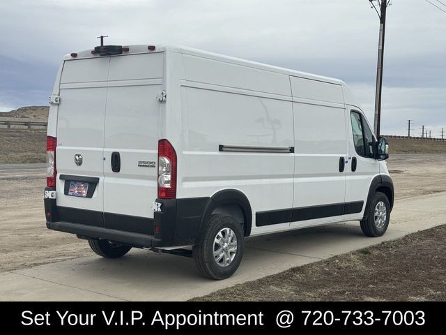 2024 Ram ProMaster Cargo Van SLT+