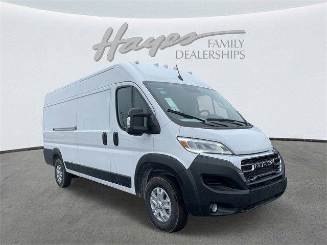 2024 Ram ProMaster Cargo Van SLT