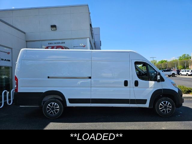 2024 Ram ProMaster Cargo Van SLT+