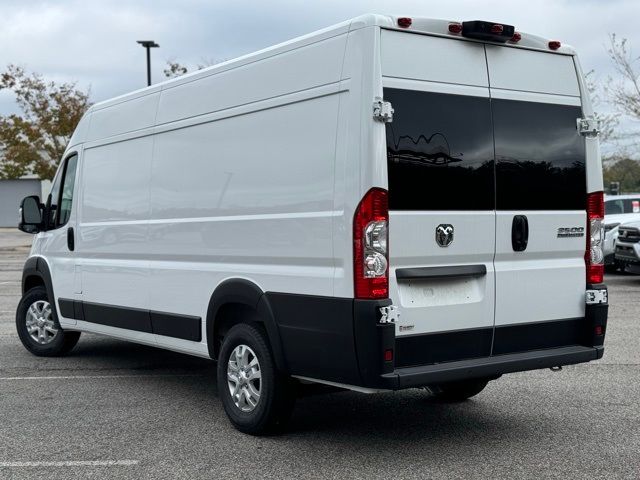 2024 Ram ProMaster Cargo Van SLT+