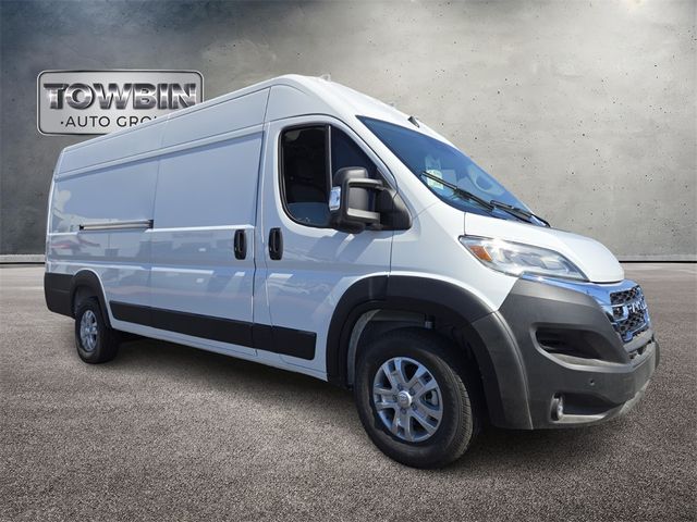 2024 Ram ProMaster Cargo Van SLT+