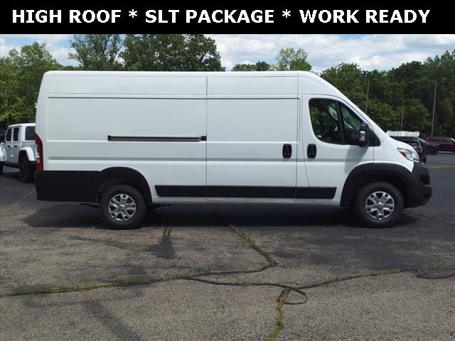 2024 Ram ProMaster Cargo Van SLT