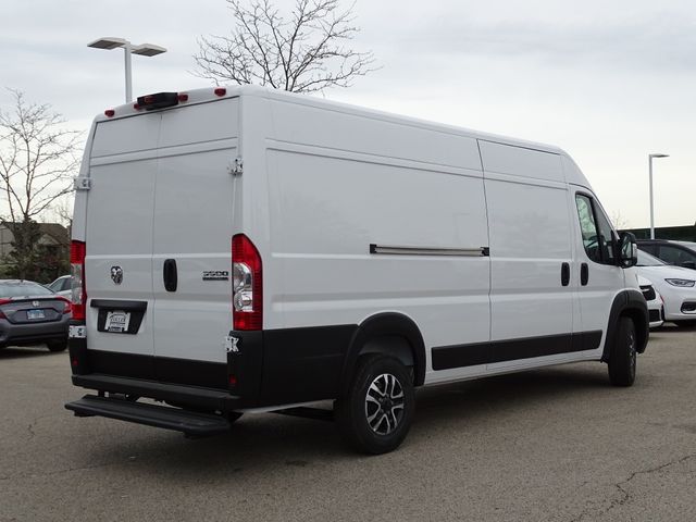 2024 Ram ProMaster Cargo Van SLT