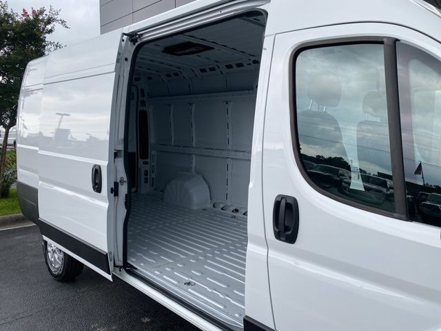 2024 Ram ProMaster Cargo Van SLT