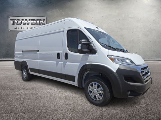 2024 Ram ProMaster Cargo Van SLT+