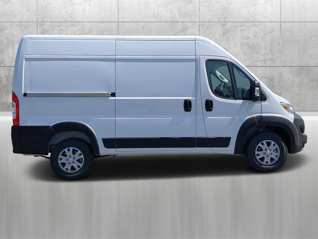 2024 Ram ProMaster Cargo Van SLT+