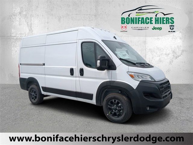 2024 Ram ProMaster Cargo Van SLT+