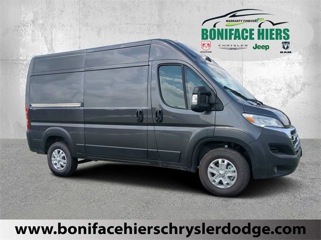 2024 Ram ProMaster Cargo Van SLT+